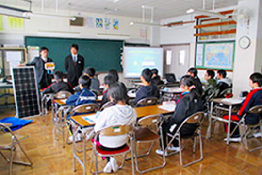 小学校での環境教育の様子